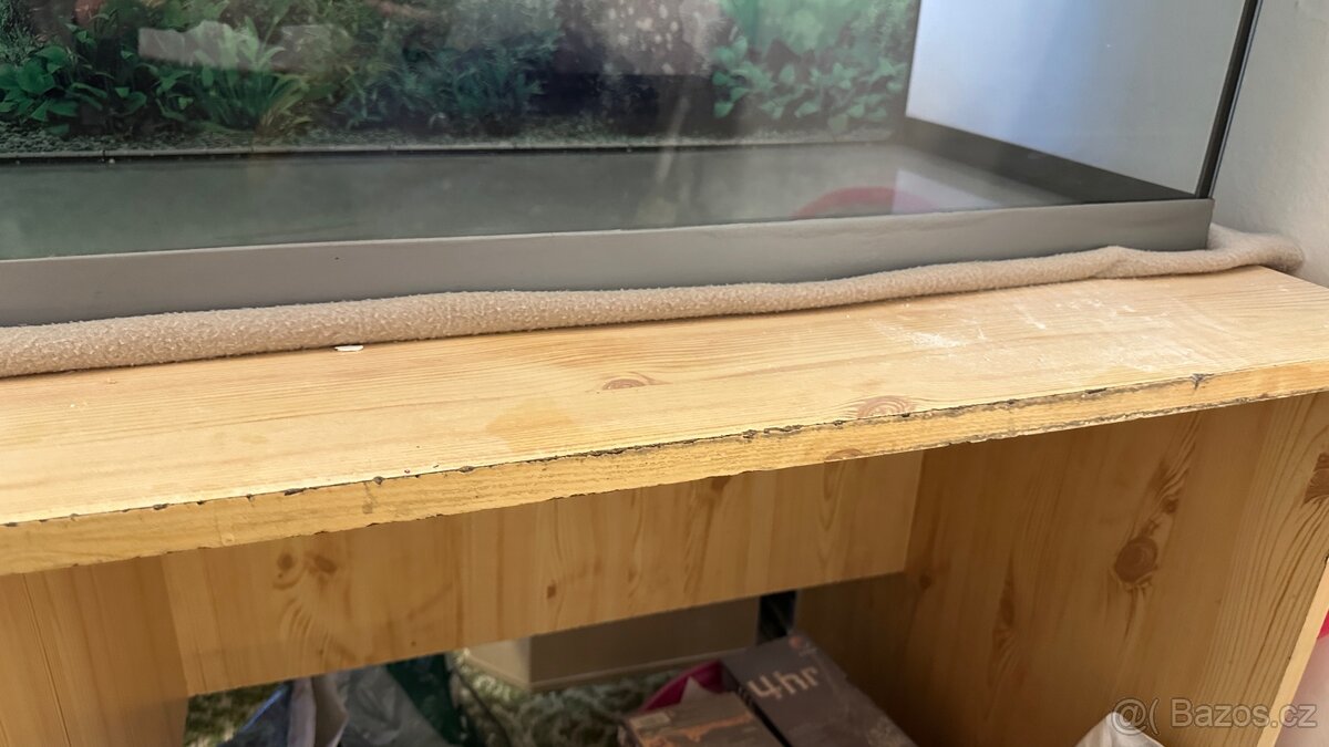 Psací stůl s policemi - 3