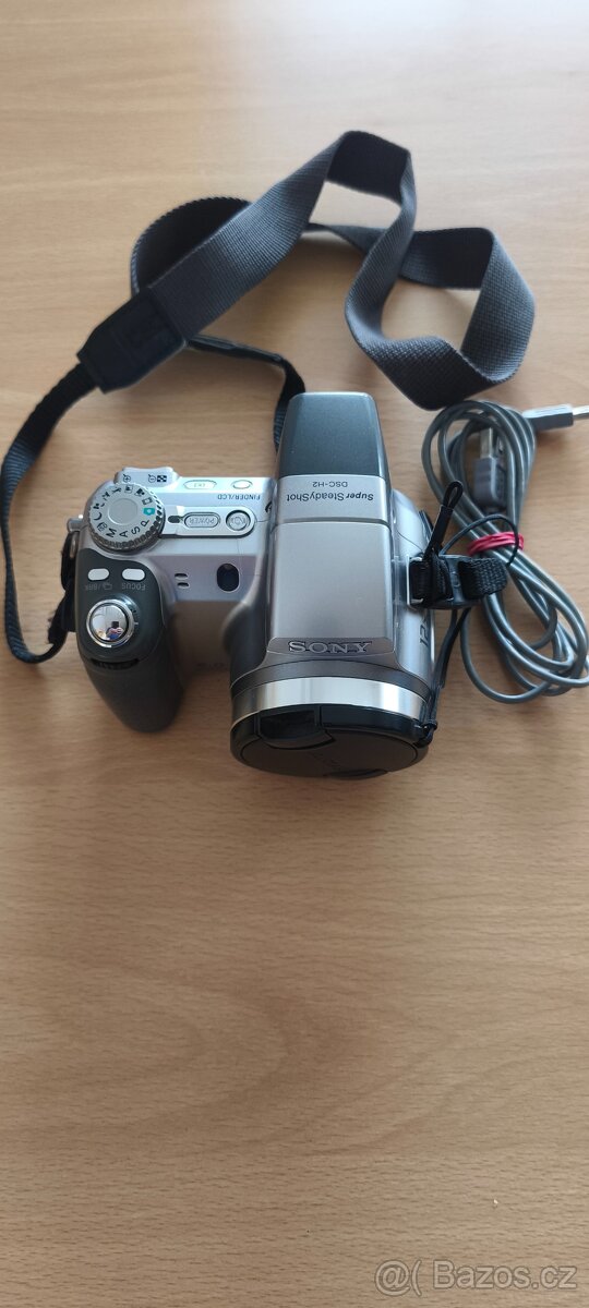Sony DSC H2 - 3