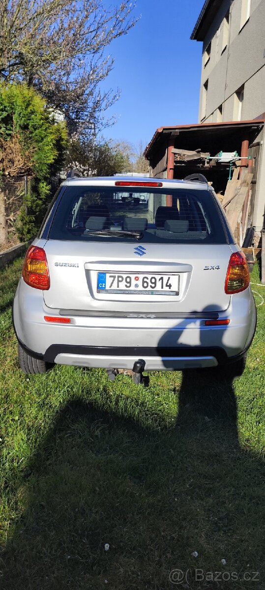 Suzuki SX4 - 3