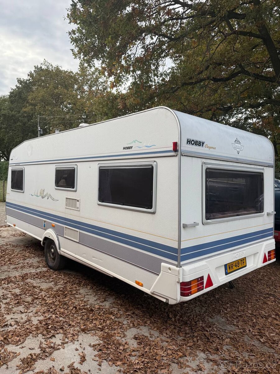Zachovalý Karavan Hobby Elegance 495 r.v. 1997 - 3