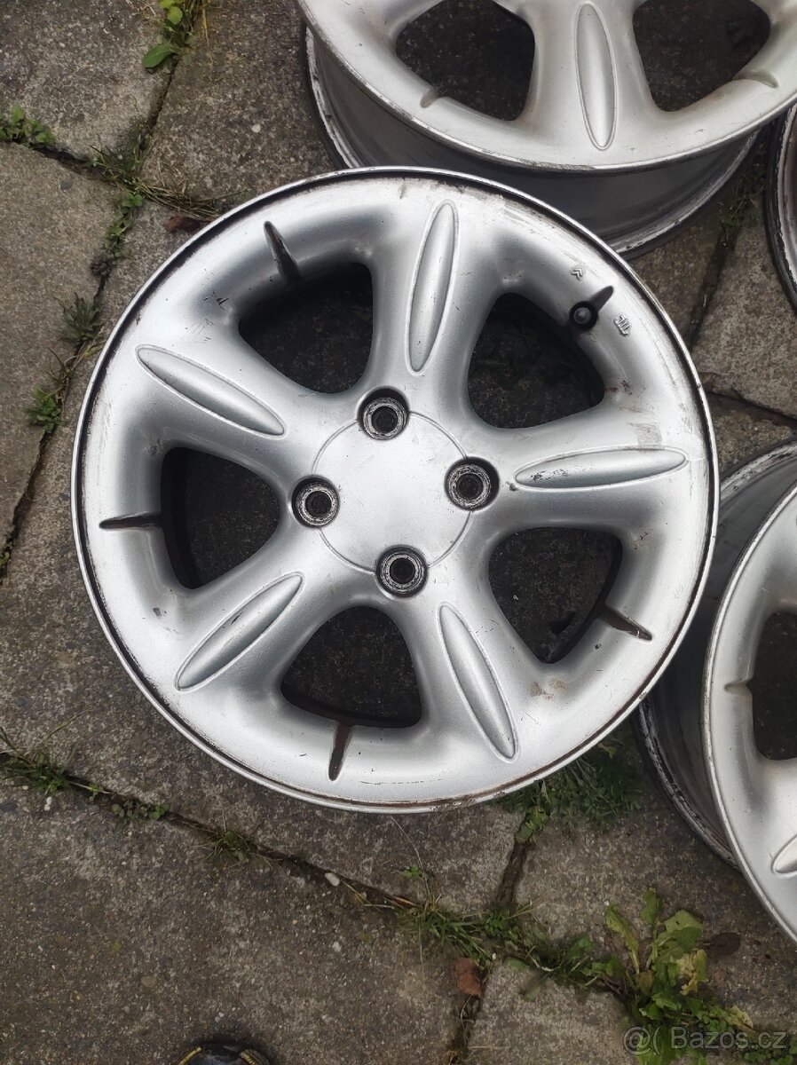 BBS Vesuve R15 4x108 - 3