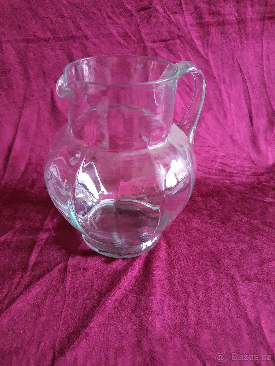 Velký skleněný džbán - 3