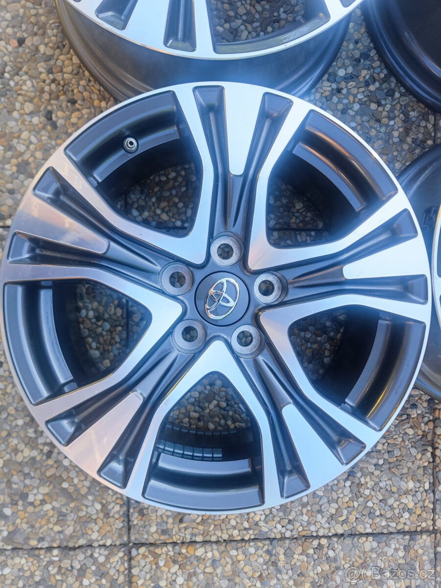 ALU disky 5x114,3 R17 originál Toyota - nepoužité - 3