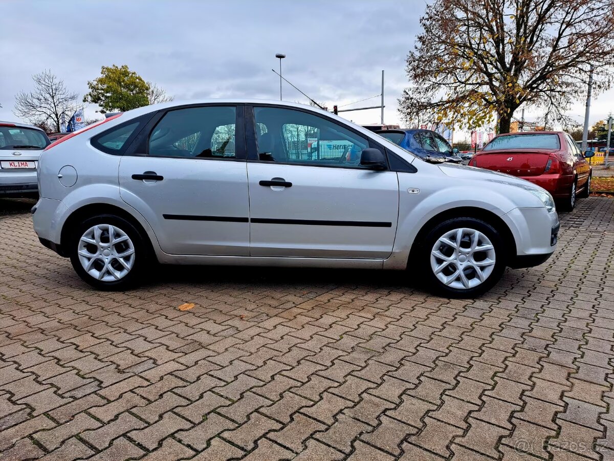 FORD FOCUS 1.6 16V TREND 2006 - 3