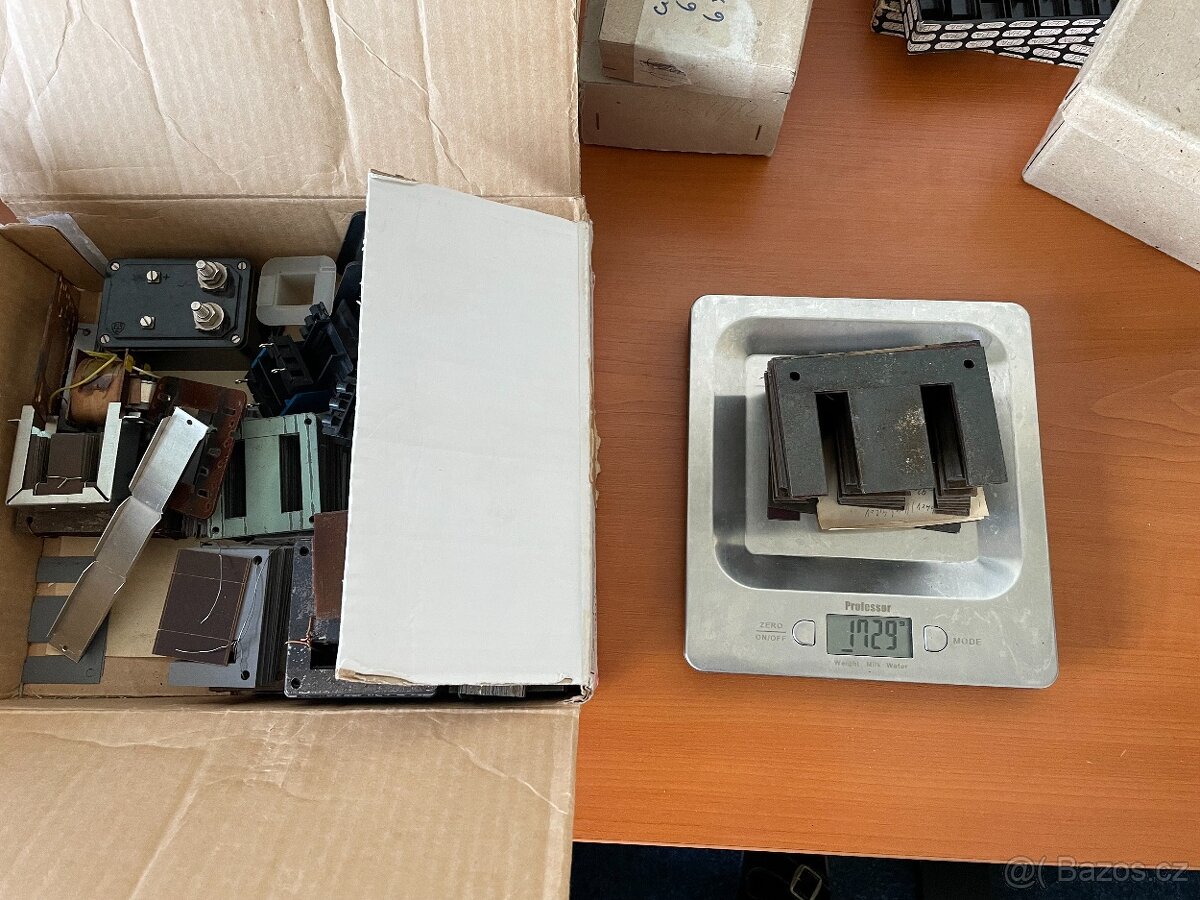 Sada na výrobu traf - kostry, plechy, feritová jádra - 3