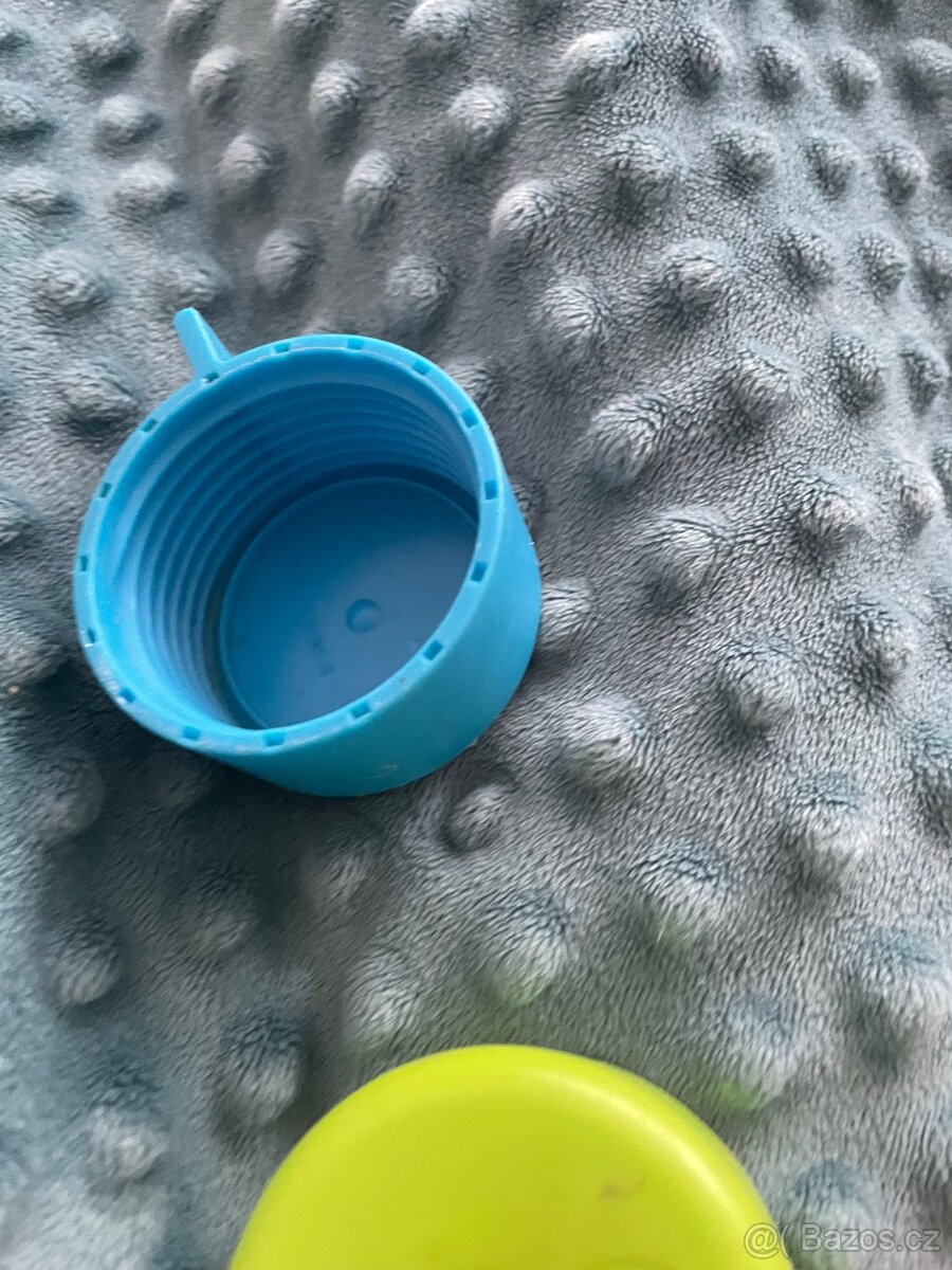 Tupperware vršky na láhev 1 L - 3