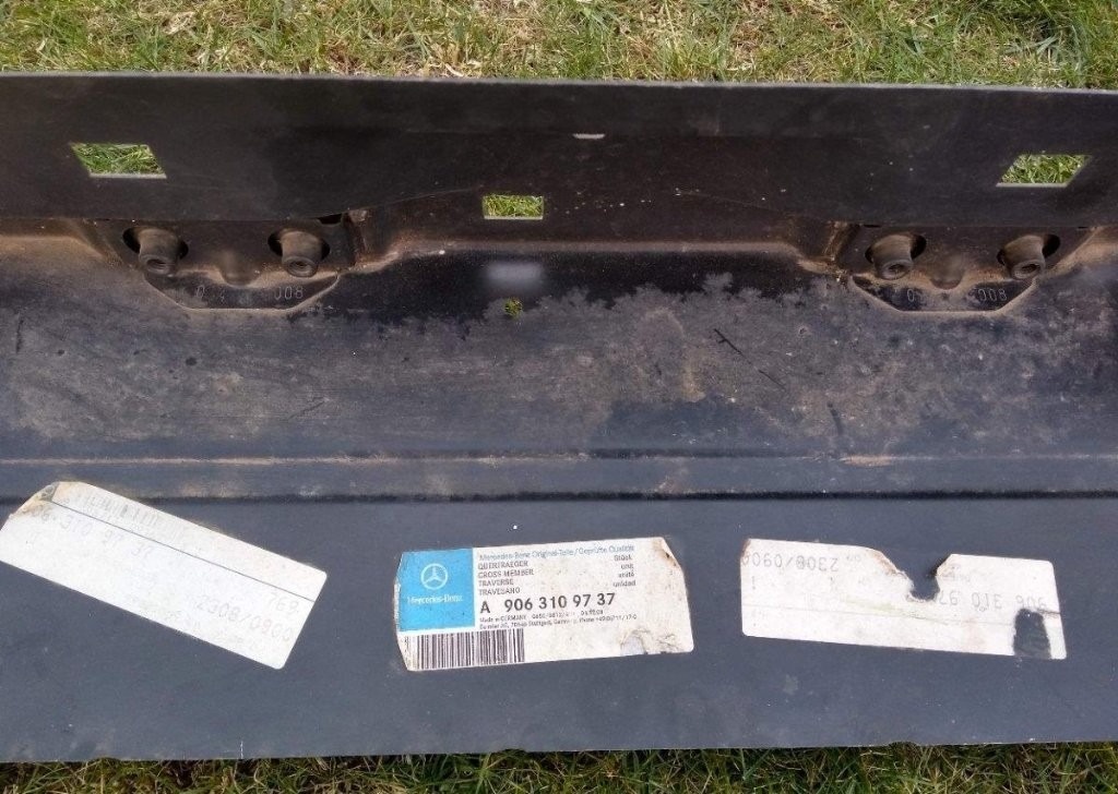 Mercedes Sprinter W906 2006 - 2018 - zadna vystuha - 3