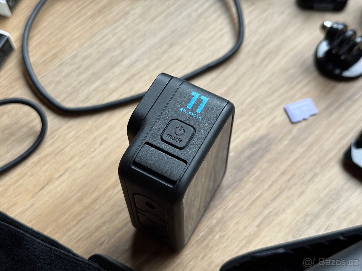 GoPro Hero 11 Black + příslušenství - 3
