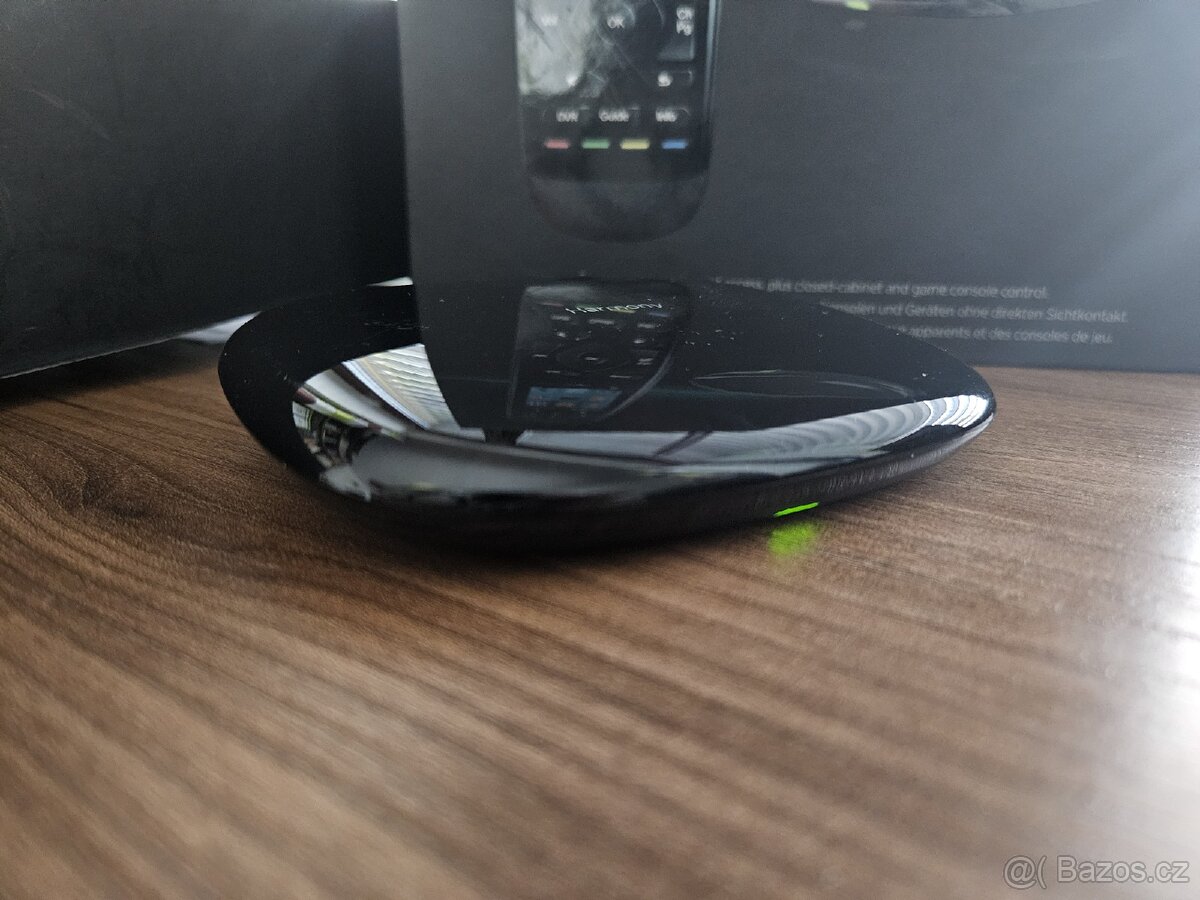Dálkový ovladač Logitech Harmony Ultimate - 3