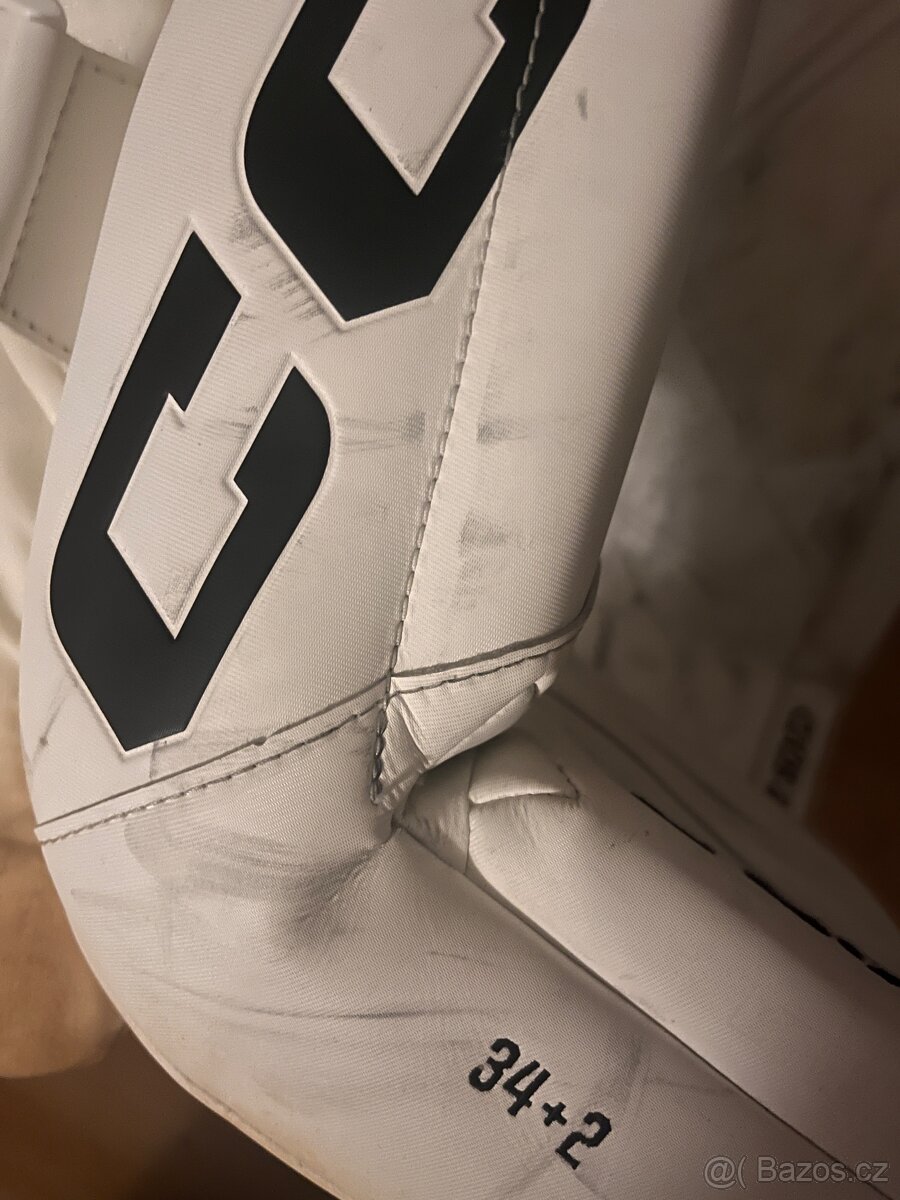 Brankářské betony CCM AXIS 2 34+2 SR - 3