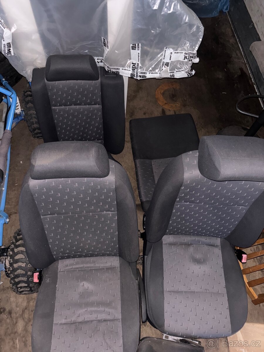 Sedacky skoda octavia I , loketka - 3