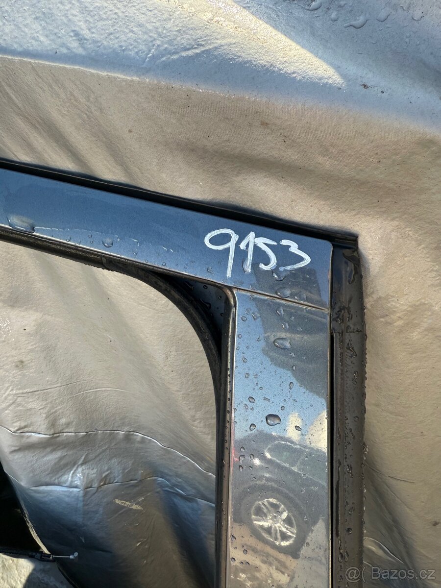 Pravé zadní dveře Octavia 2 Combi - ŠEDÁ - 3