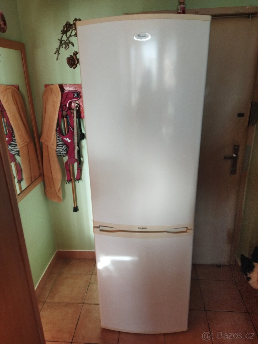 Whirlpool, A class - 3