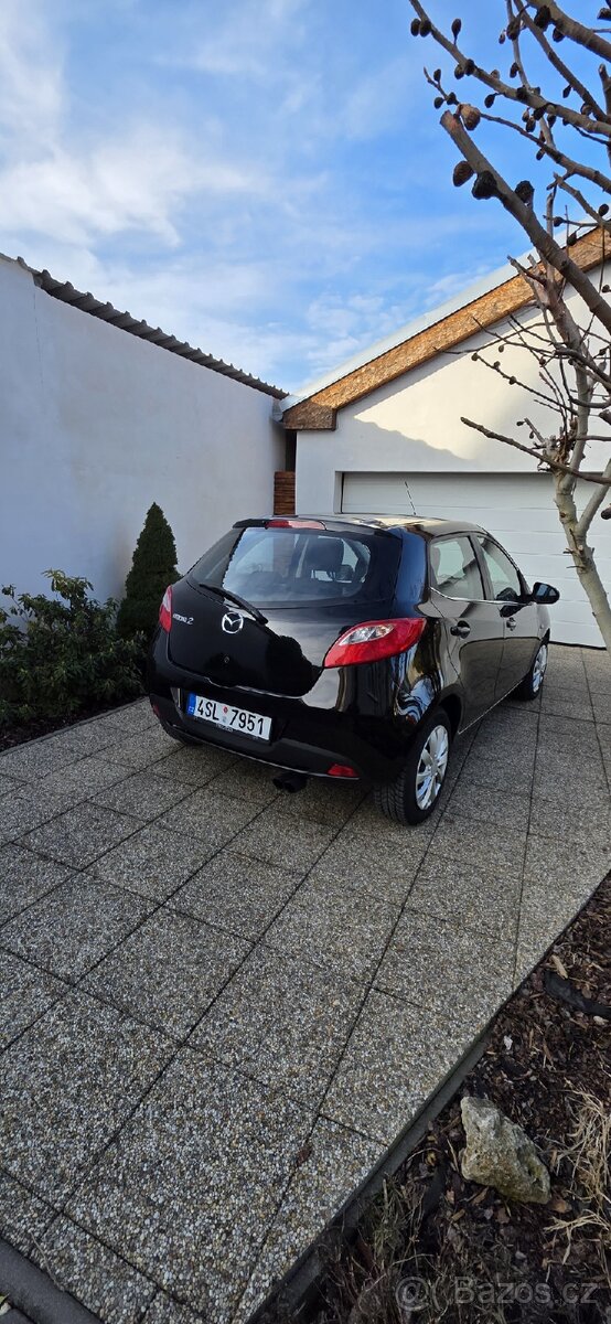 Mazda 2,1,3 63 kw - 3
