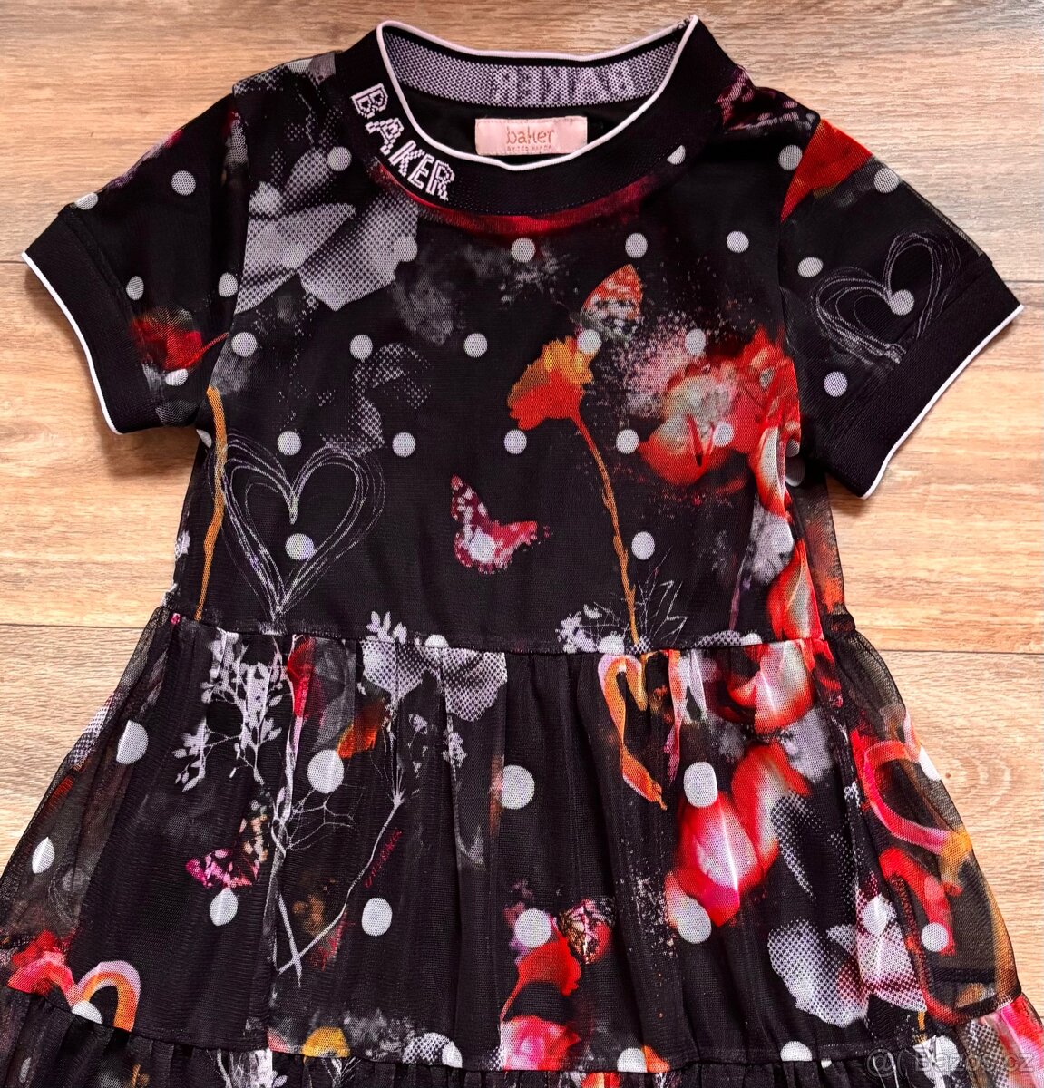 Luxusní holčičí šatičky Ted Baker vel.116 - 3