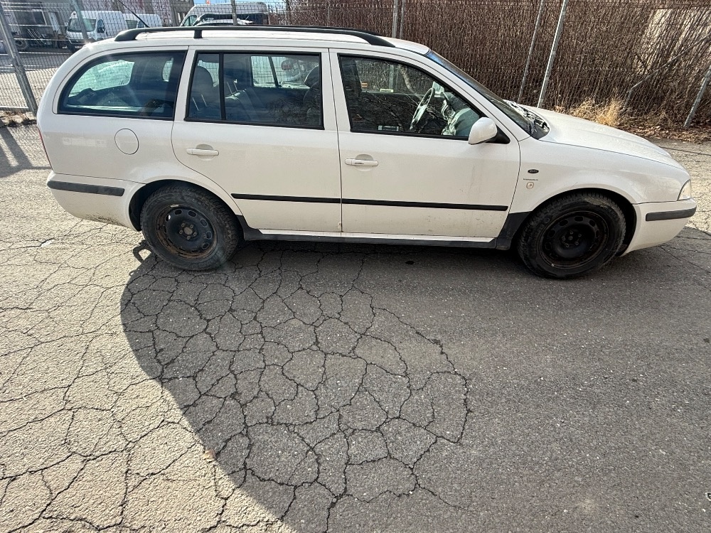 Škoda octavie - 3