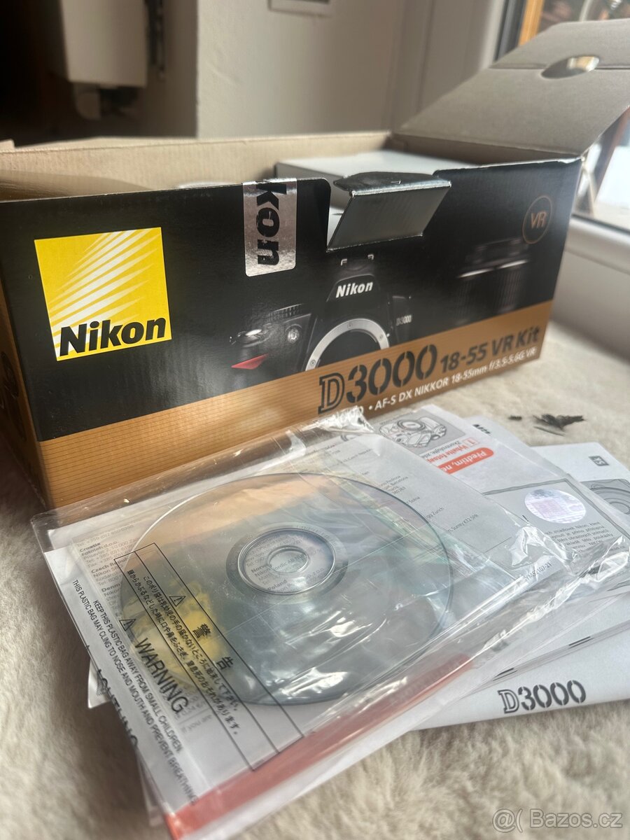Nikon D 3000 - 3