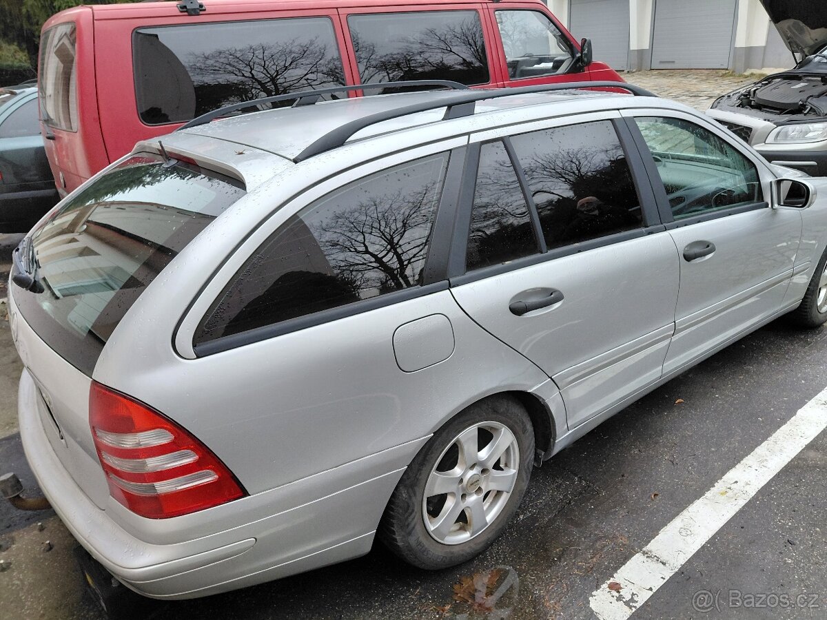 Mercedes Benz 200cdi combi - 3