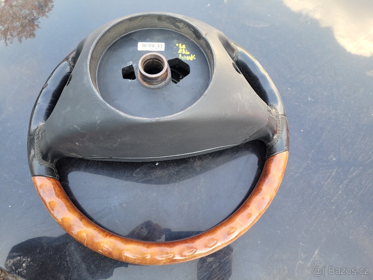 Dřevěný volant Mercedes E 211 - 3