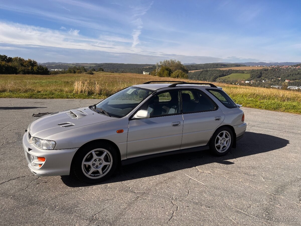 Subaru Impreza GT - 3