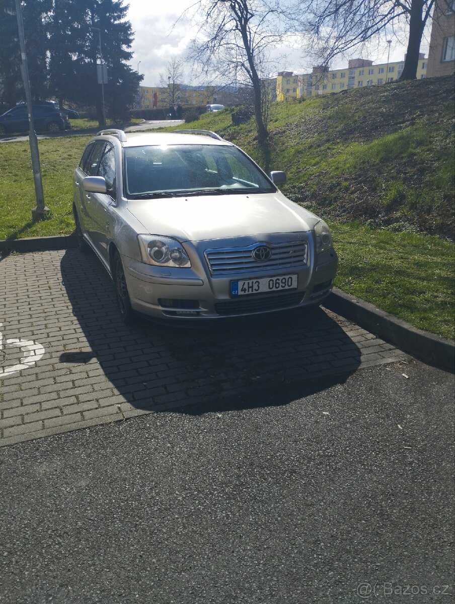 Toyota Avensis - 3