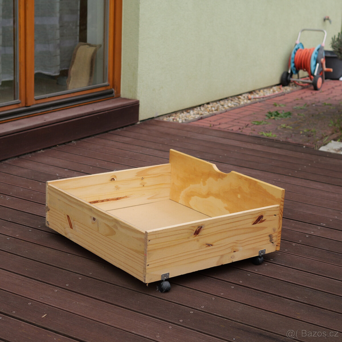 Šuplík pod postel - 3