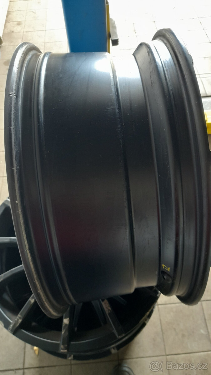 ALU Disky 5x112 8Jx18 ET 50 - 3