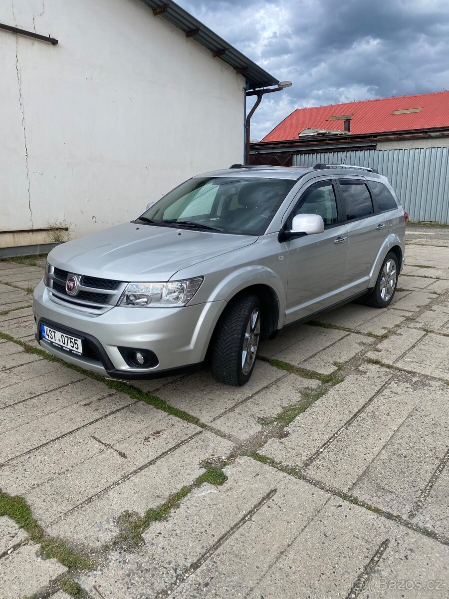 Fiat Freemont 2.0 JTD Multijet 4x4 - 3
