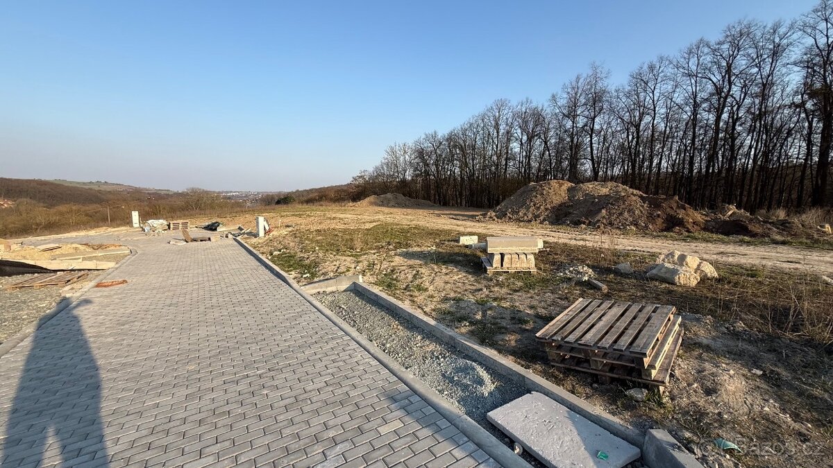 Prodej pozemku na stavbu RD. - 3