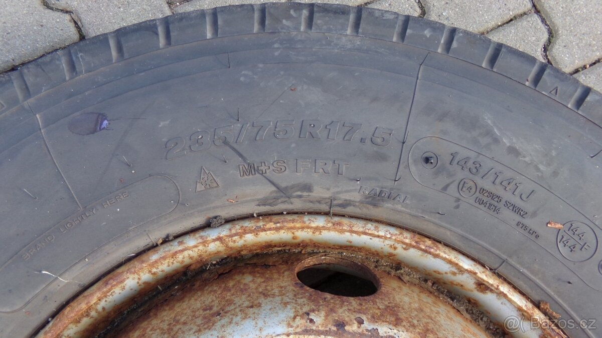 Pneu Bridgestone R-trailer 001 - 3
