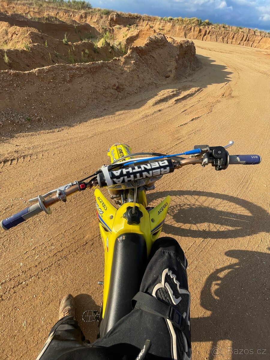 Suzuki rm 125