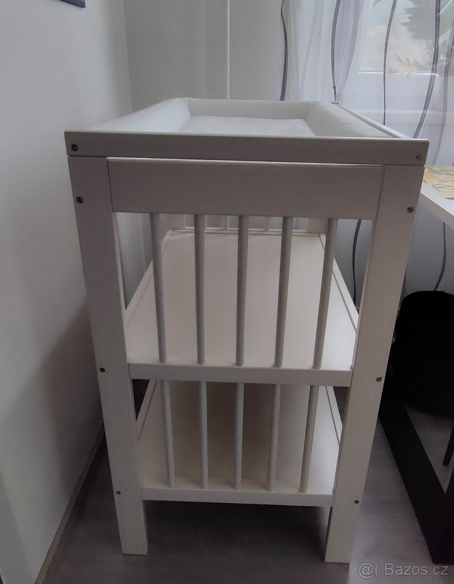 Přebalovací pult - 3