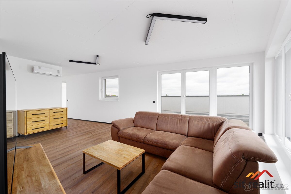 Atraktivní novostavba bytu 3+kk, celkem 89 m2, velká terasa - 3