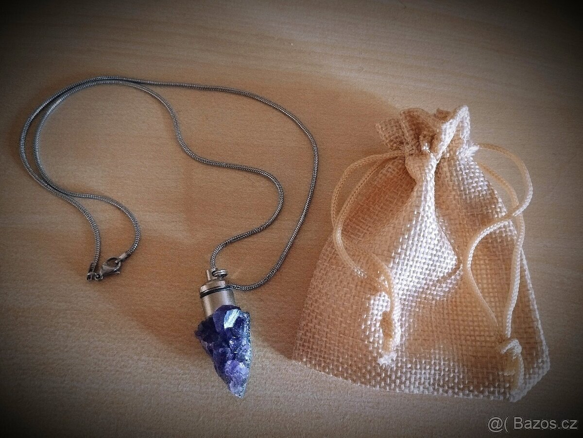 Svítící ametyst - 3