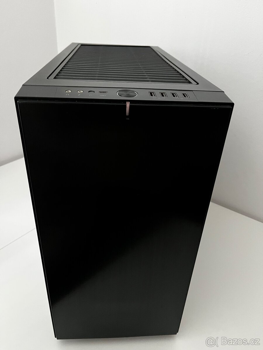 Herní počítač - i9 9900k BOOST 5.0Ghz - 3