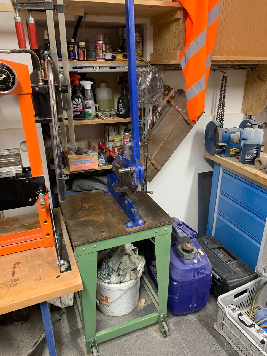 Prodám ohýbačku, lis, nůžky - 3