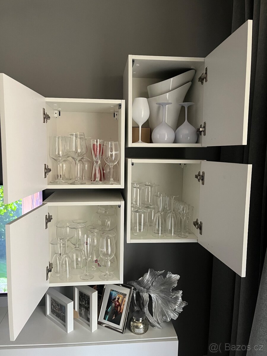 Obývací stěna bílý lesk - 3