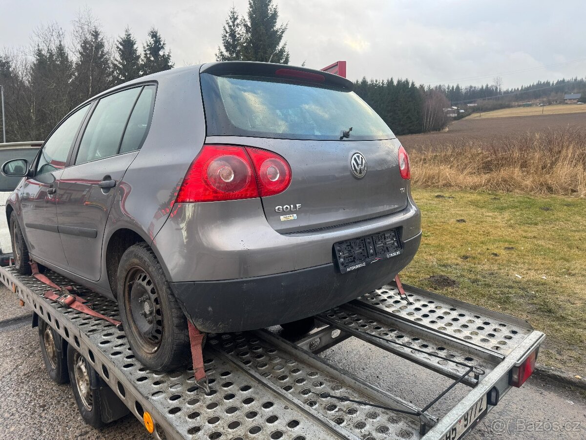 Volkswagen golf 5 1.9tdi - 3
