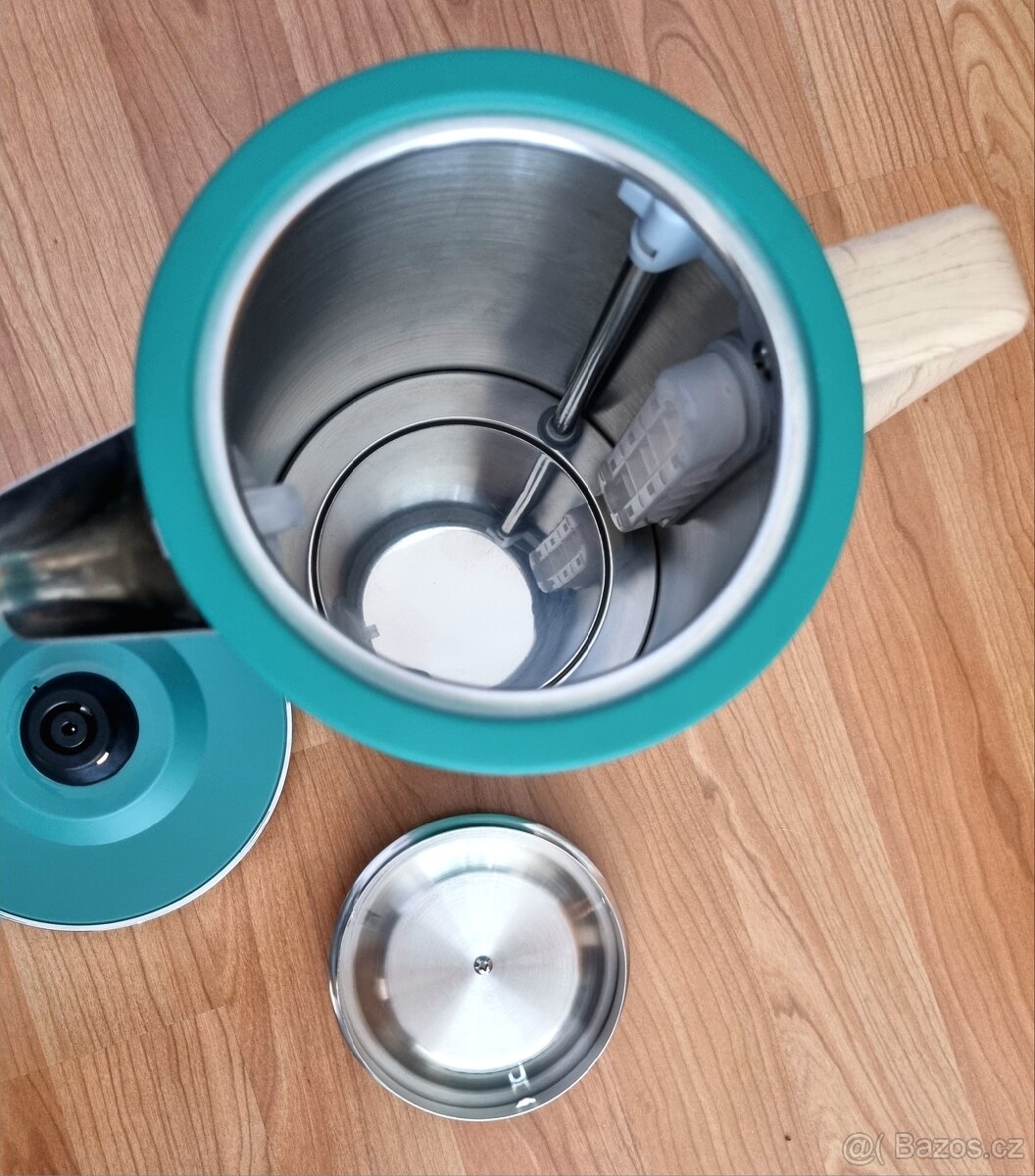 Rychlovarná konvice Briebe KT1165 - 3