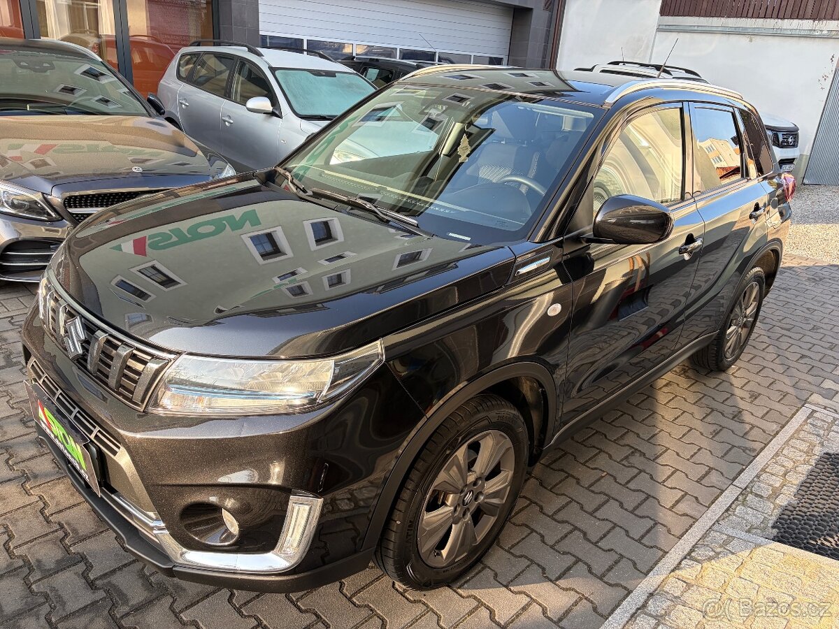Suzuki Vitara 1,4i - hybrid,4x4,serviska,Comfort - 3