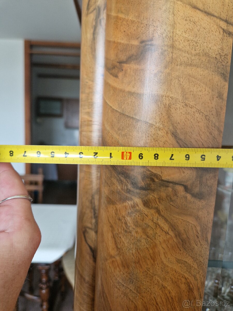 Starožitná vitrína - 3