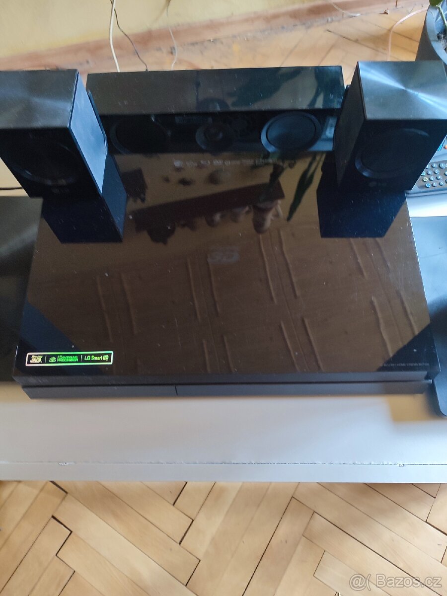 Domácí kino LG - 3