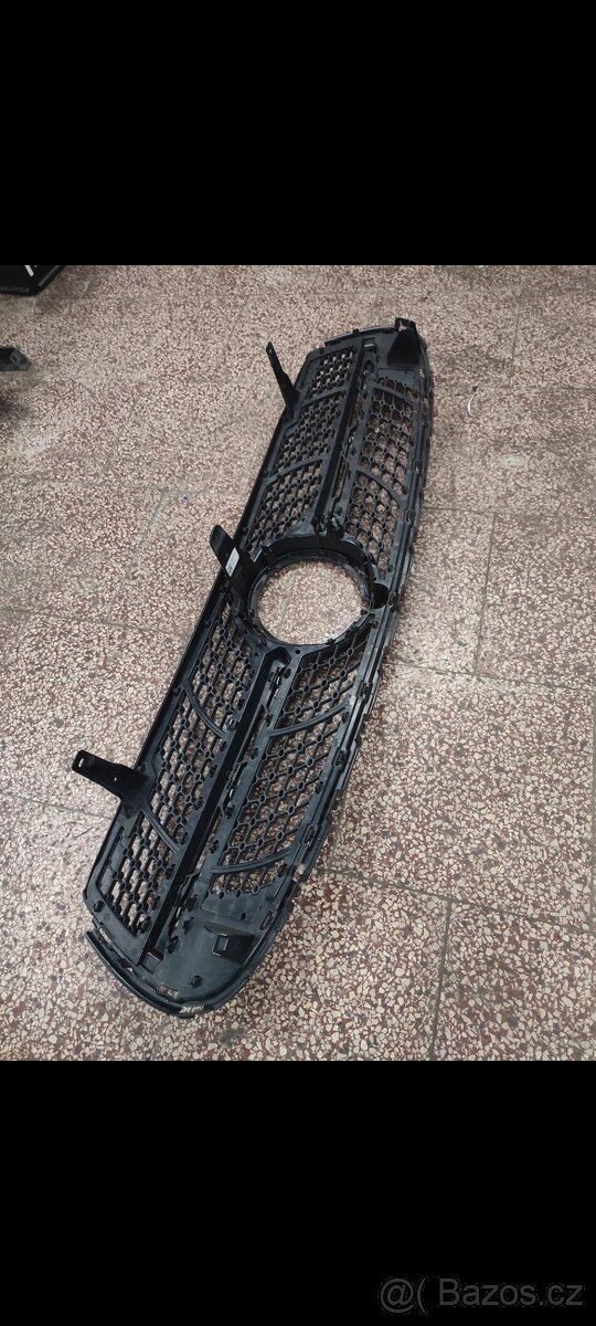 Maska Mercedes GLC - 3