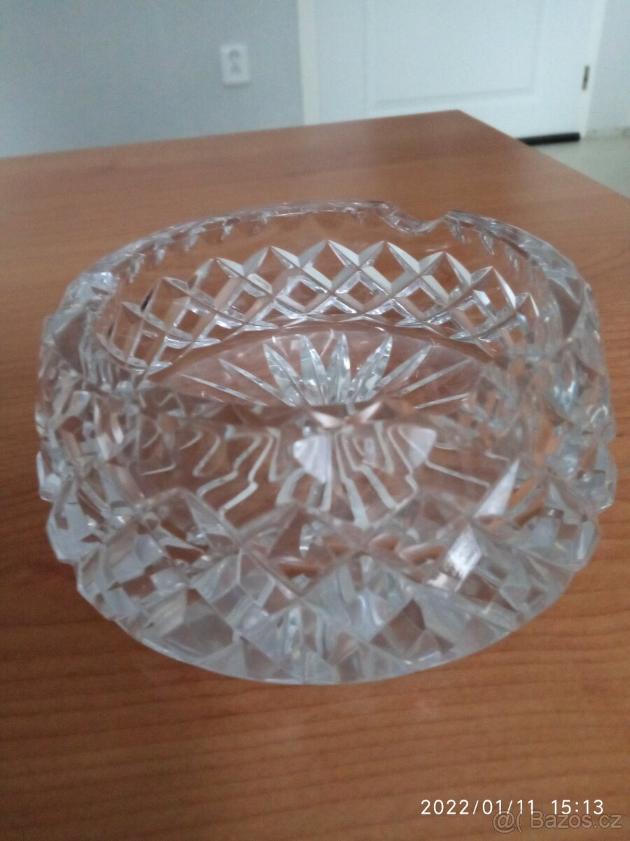 Popelník broušený skleněný - 3