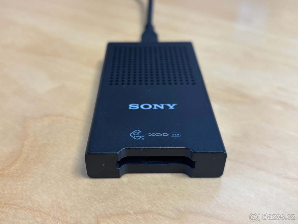 Sony čtečka karet XQD / CFexpress Typ B - 3