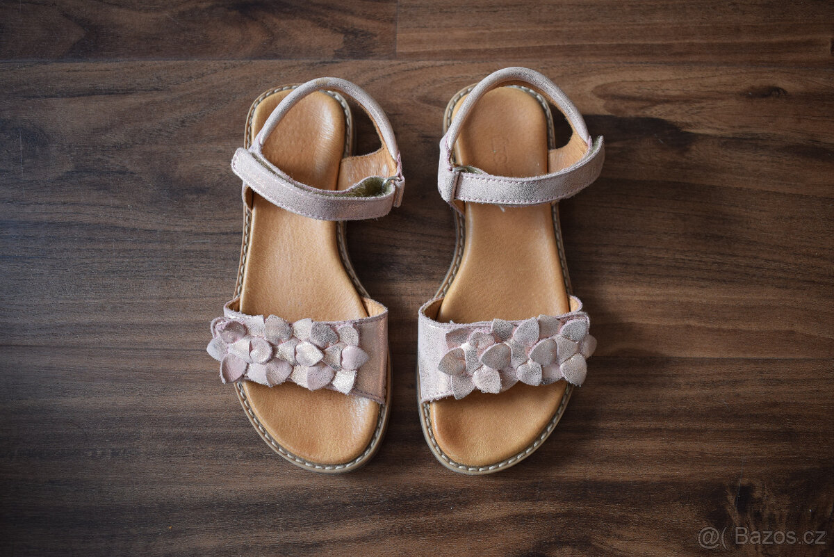 Třpytivě růžové sandále Froddo vel. 31 - 3