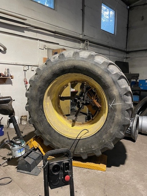 Mechanik pneuservisu - 3