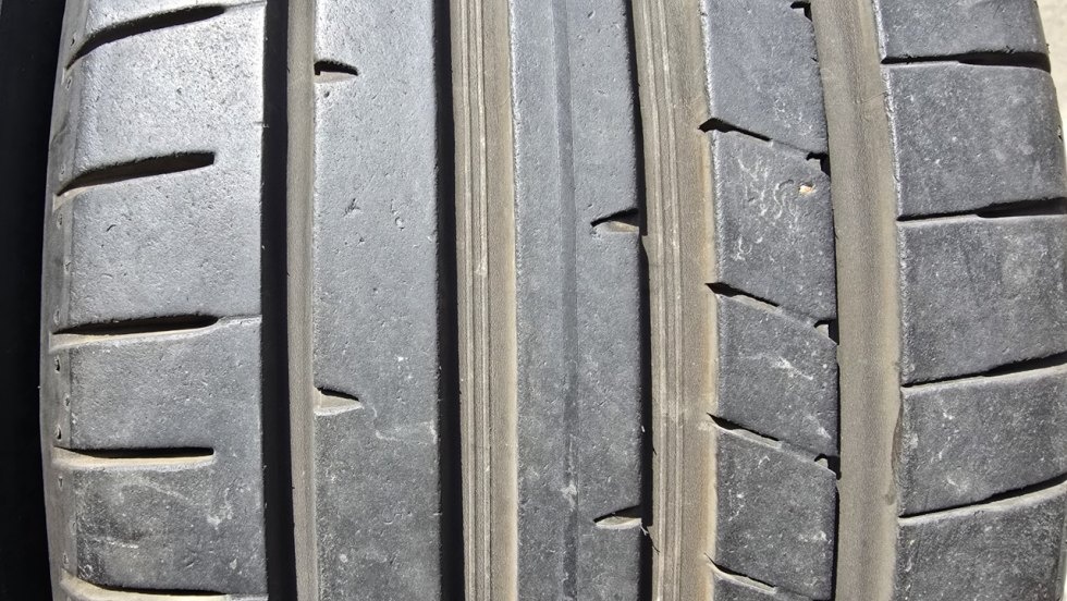 Letní pneu 225/45/17 Dunlop - 3