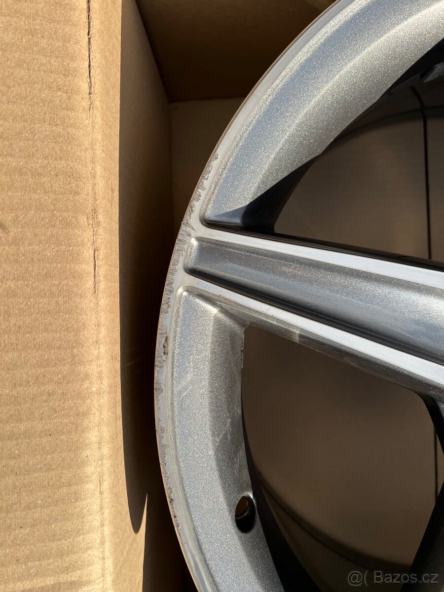 AMG KOLO 18 Mercedes Benz - 3