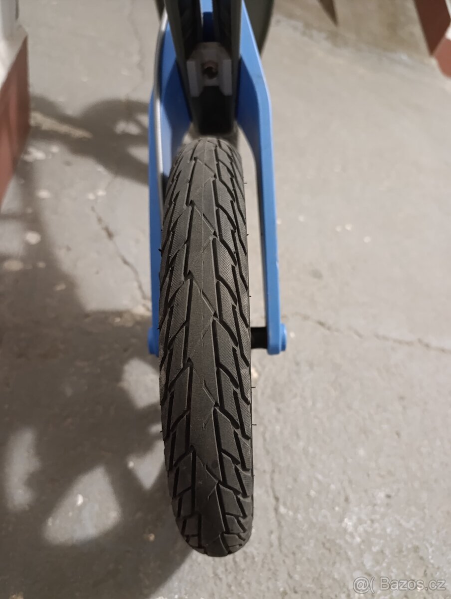 Dětské odrážedlo Firstbike + snižovací adaptér - 3